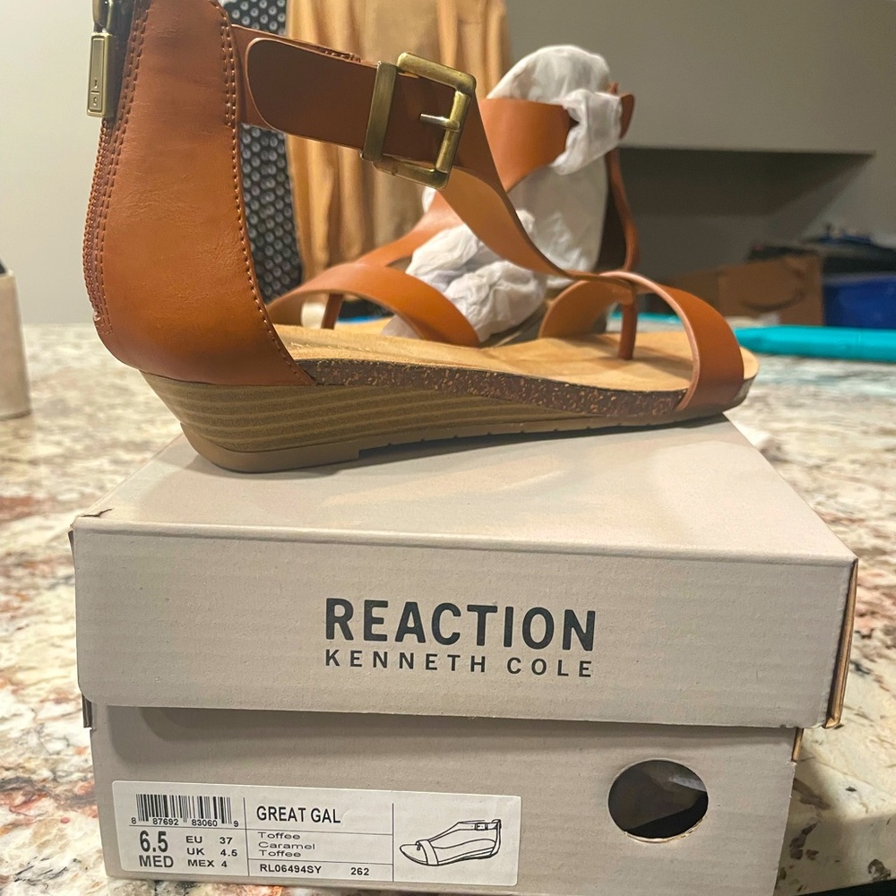 Reaction by Kenneth Cole sandal “great gal”